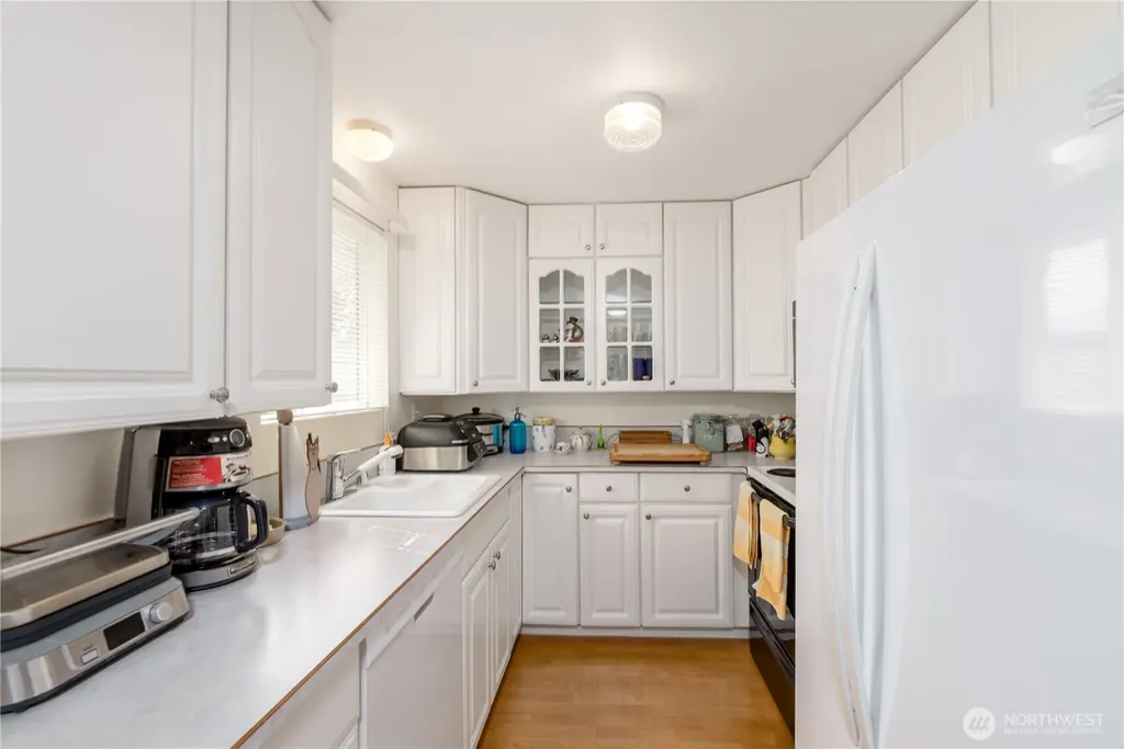 343 W Hemlock Sequim WA 98382