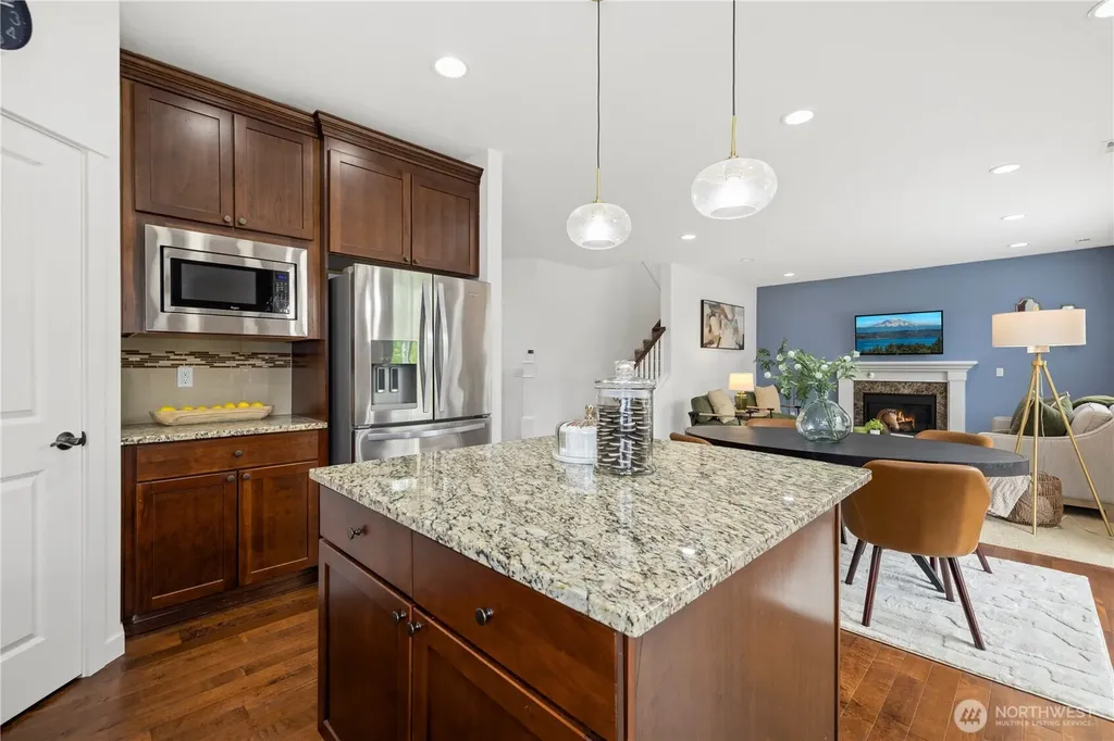 34117 SE Ash Street Snoqualmie WA 98065