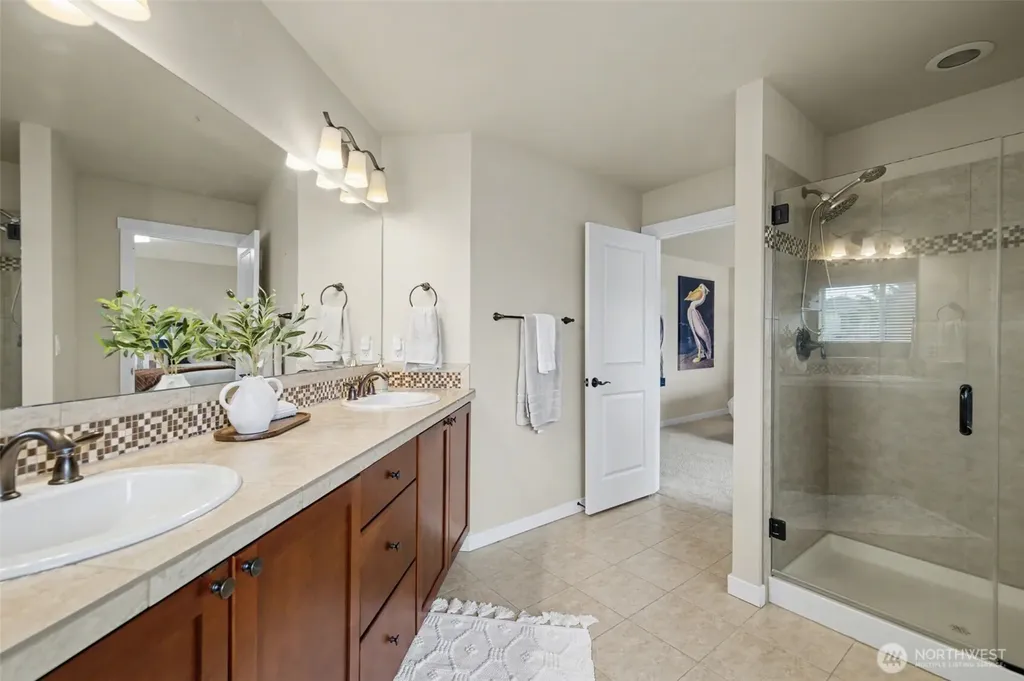 34117 SE Ash Street Snoqualmie WA 98065