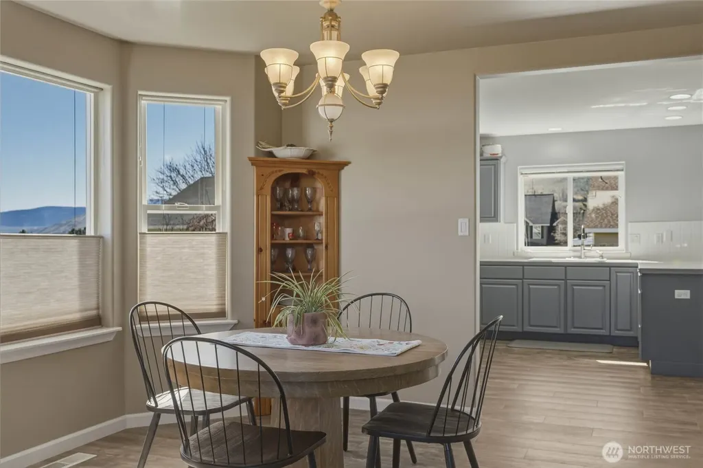 2217 Michael Brooke Wenatchee WA 98801