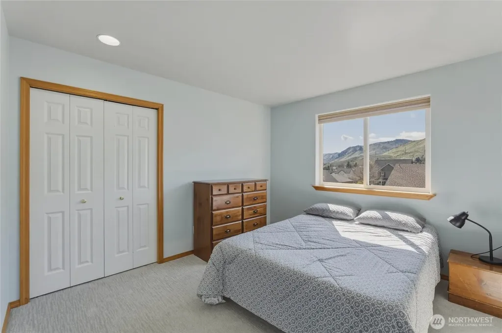 2217 Michael Brooke Wenatchee WA 98801