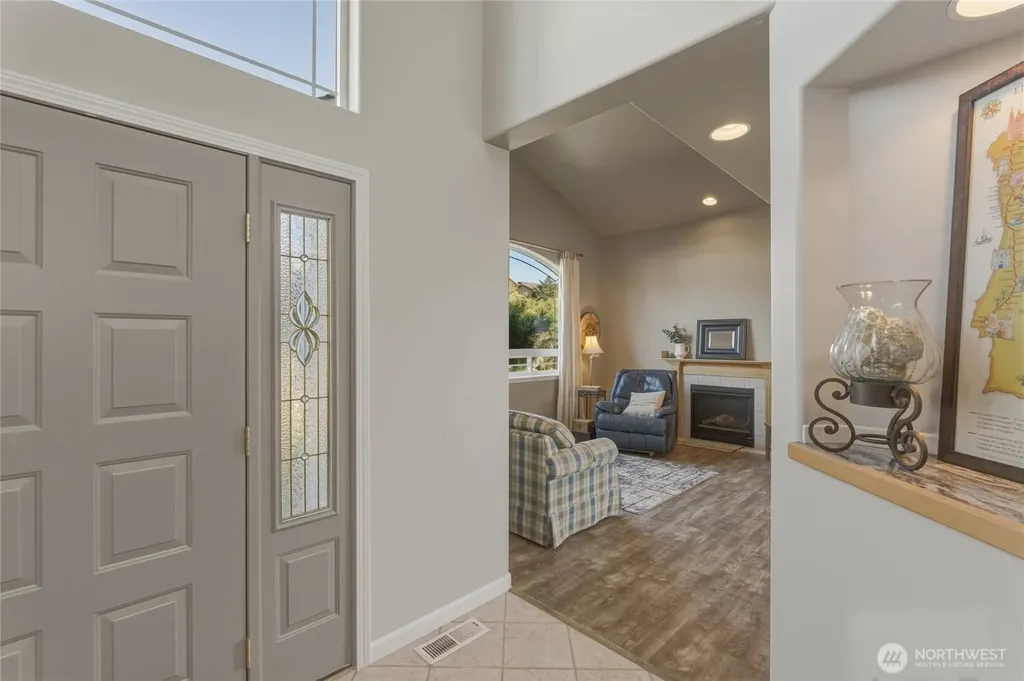 2217 Michael Brooke Wenatchee WA 98801