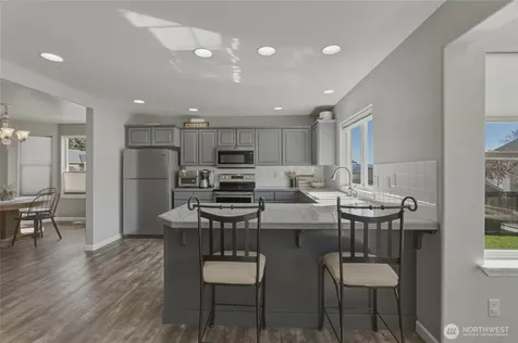 2217 Michael Brooke Wenatchee WA 98801