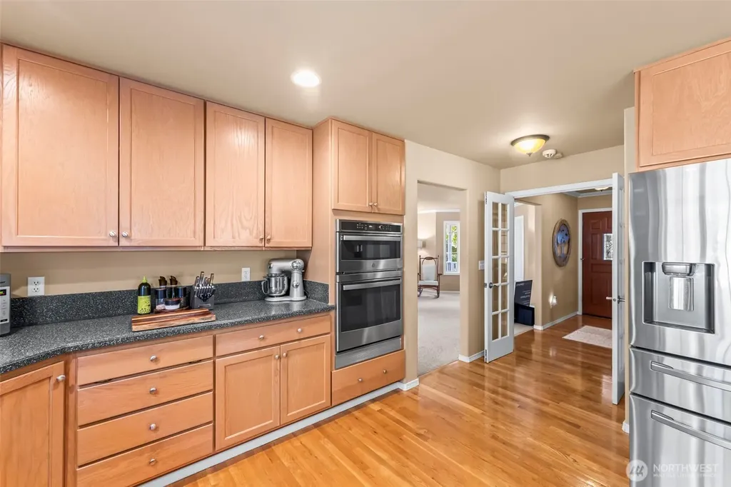 2016 Golden Maples Court NW Olympia WA 98502