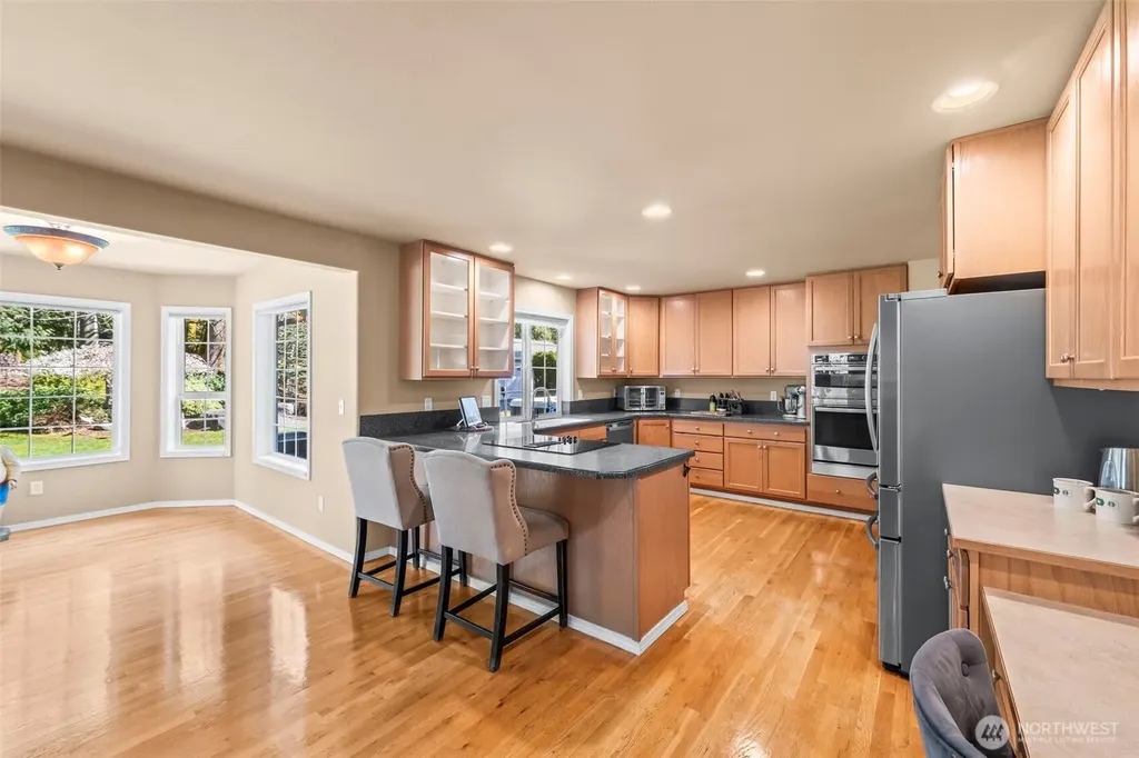 2016 Golden Maples Court NW Olympia WA 98502