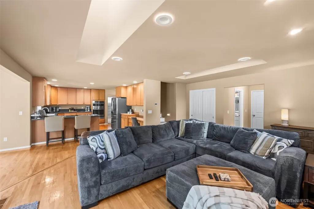 2016 Golden Maples Court NW Olympia WA 98502