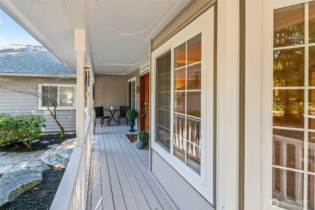 2016 Golden Maples Court NW Olympia WA 98502
