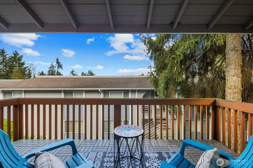 17203 NE 45th Street Redmond WA 98052