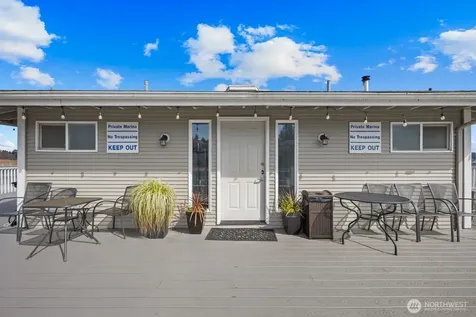 17203 NE 45th Street Redmond WA 98052
