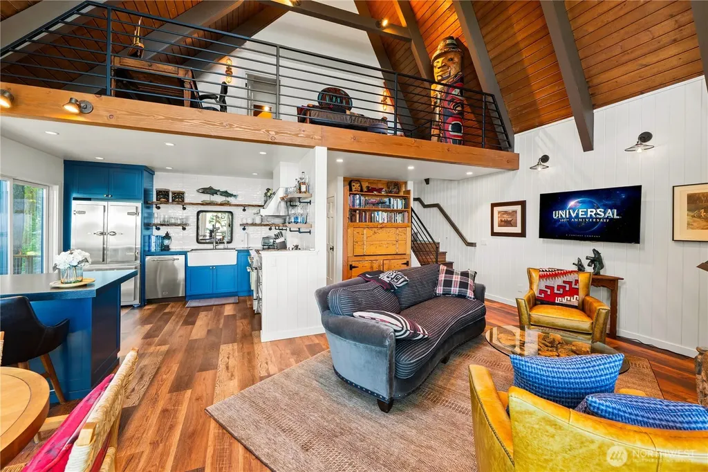 5 Nelson Trail Henry Island WA 98250