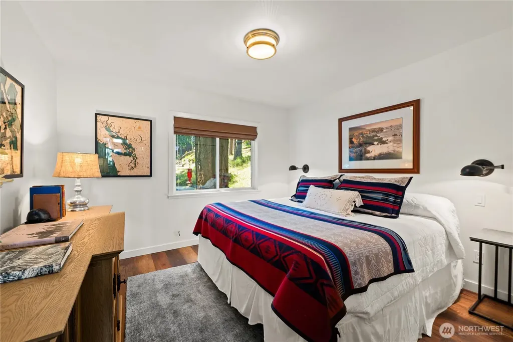5 Nelson Trail Henry Island WA 98250