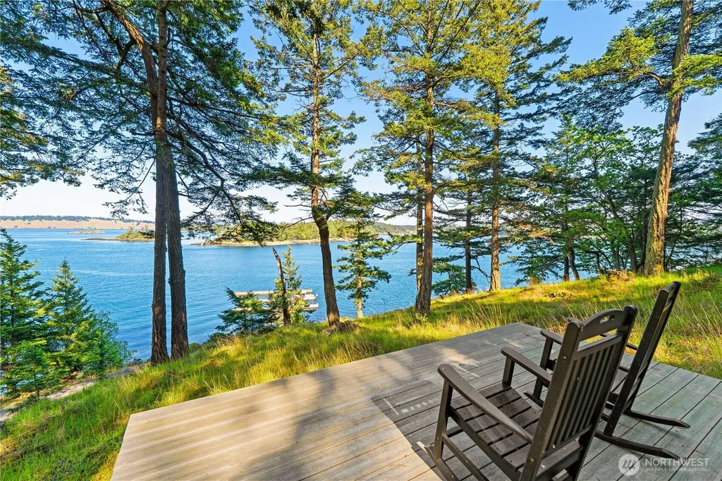 5 Nelson Trail Henry Island WA 98250