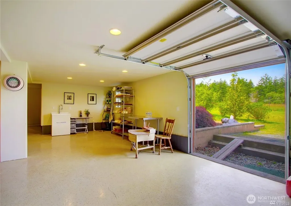 1898 Bayshore Road Lopez Island WA 98261