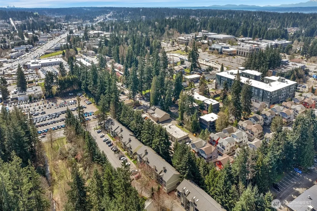 6527 200th Street SW Lynnwood WA 98036