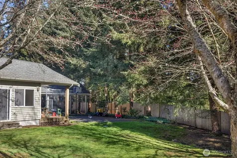 6527 200th Street SW Lynnwood WA 98036