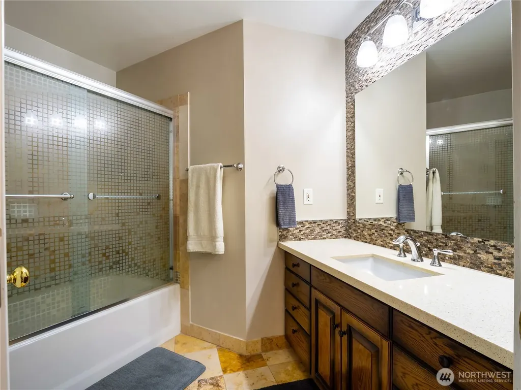 34914 27th Avenue E Roy WA 98580