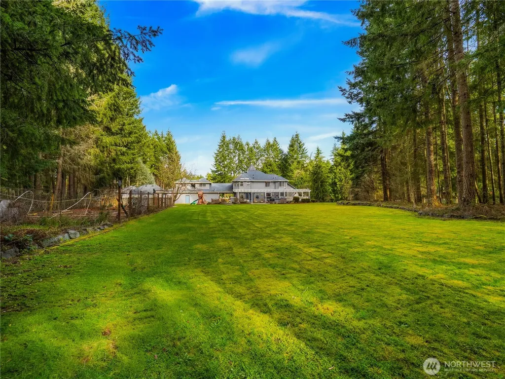34914 27th Avenue E Roy WA 98580