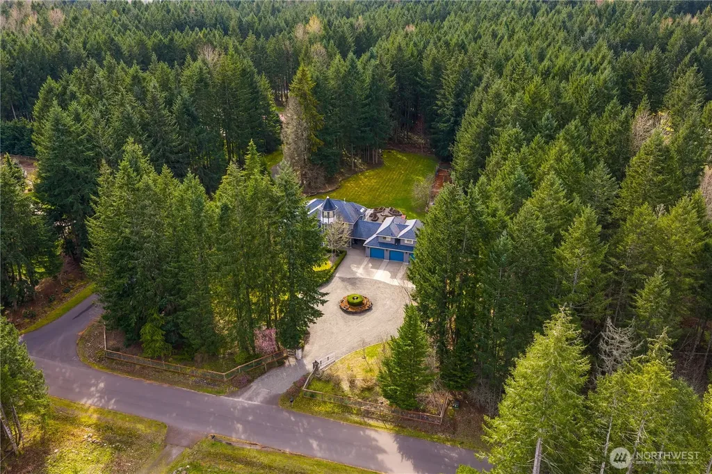 34914 27th Avenue E Roy WA 98580