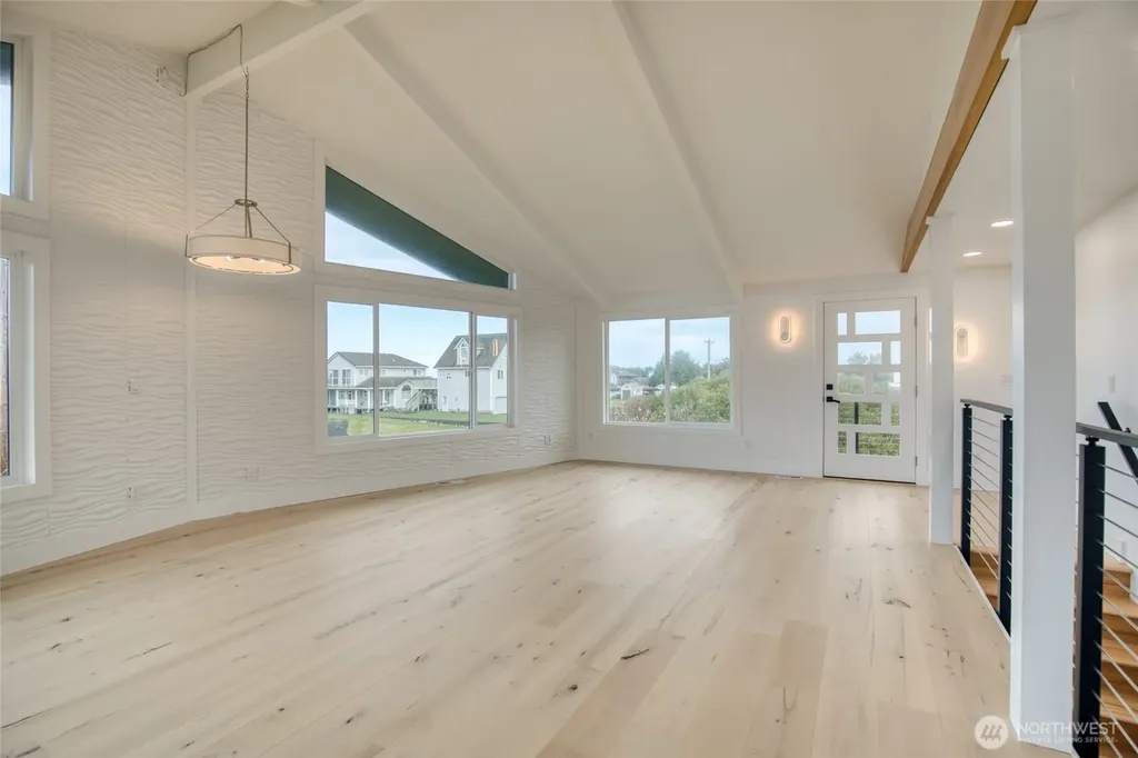 506 Sand Dune Avenue SW Ocean Shores WA 98569
