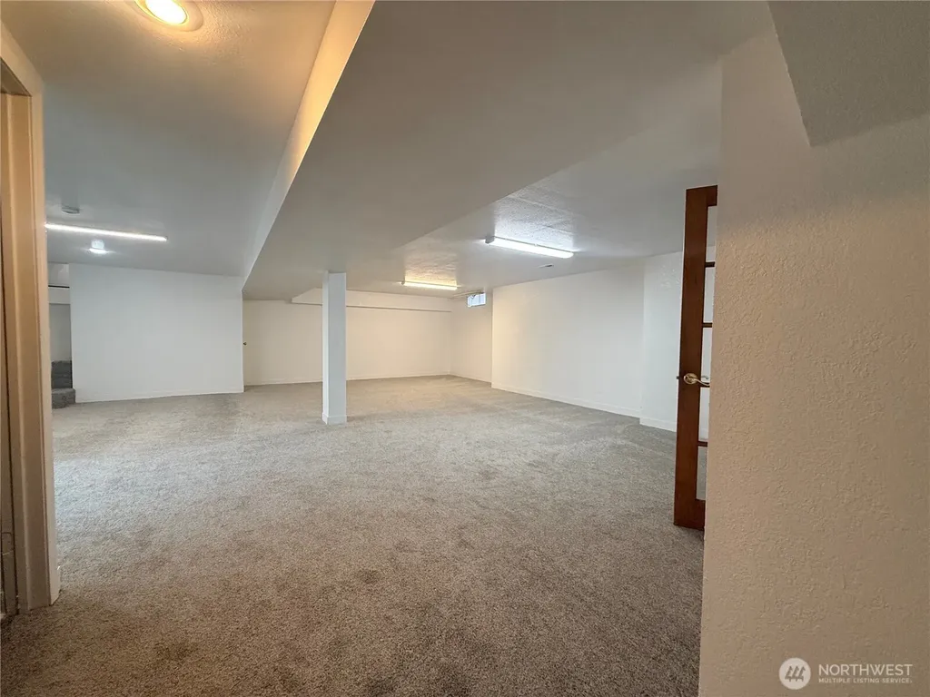 2126 Lewis River Road Woodland WA 98674