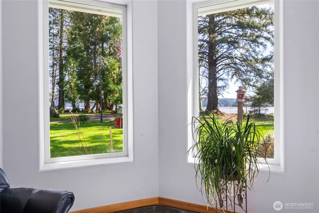 64 Mill Ranch Road Naselle WA 98638