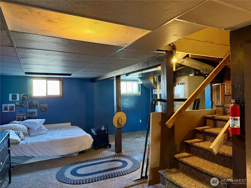 215 NW Cole Avenue Wilbur WA 99185
