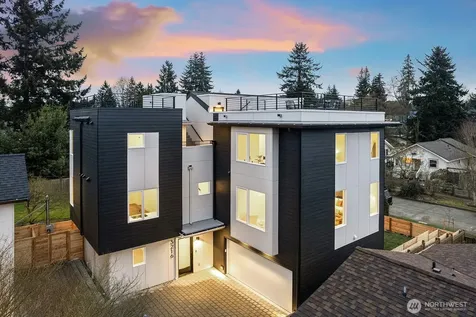 3216 47th Avenue SW Seattle WA 98116