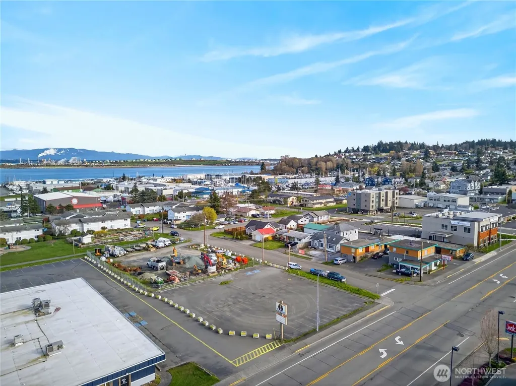 2821 Commercial Avenue Anacortes WA 98221