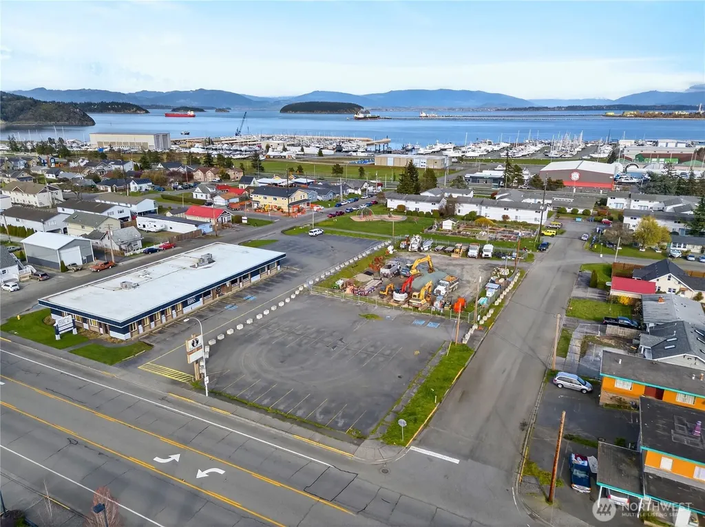 2821 Commercial Avenue Anacortes WA 98221