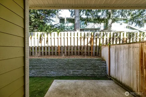 210 NE Melrose Drive Oak Harbor WA 98277