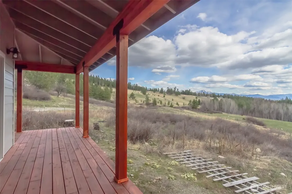 817 Dominion Springs Way Colville WA 99114