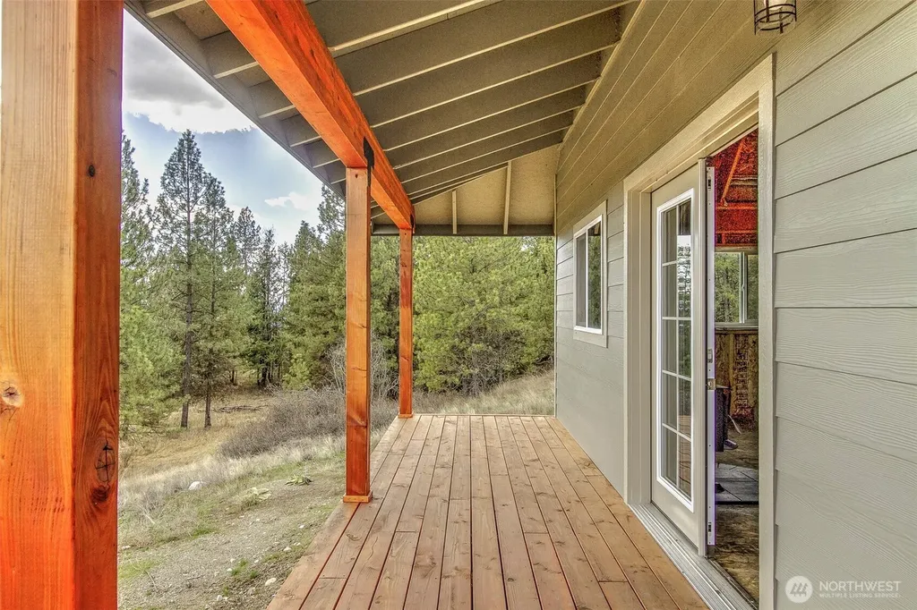 817 Dominion Springs Way Colville WA 99114