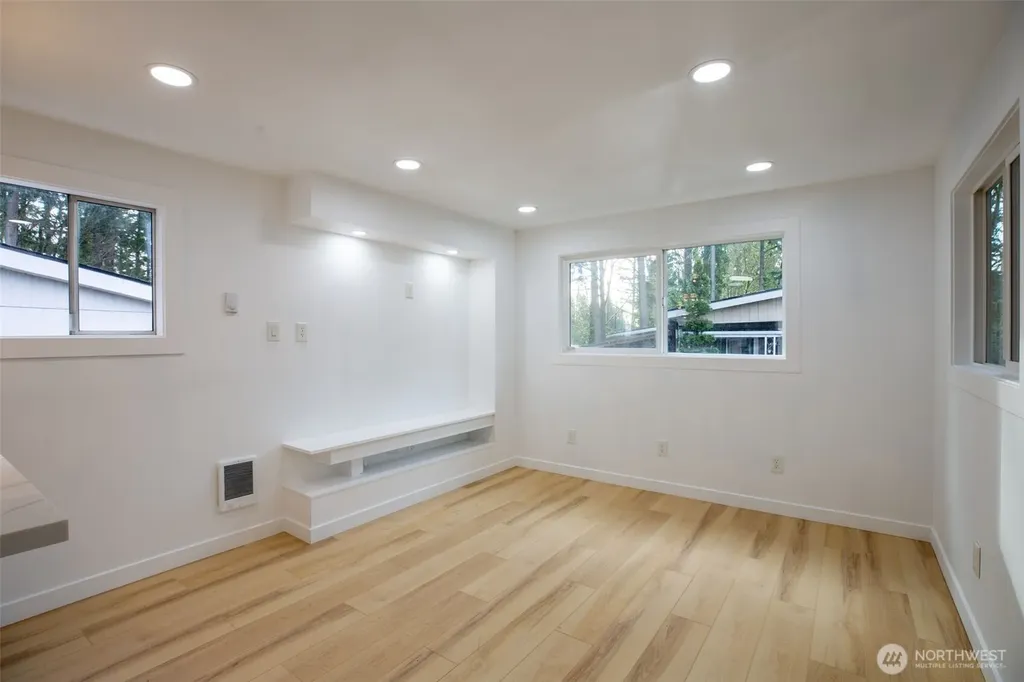 100 228th St SE Bothell WA 98021