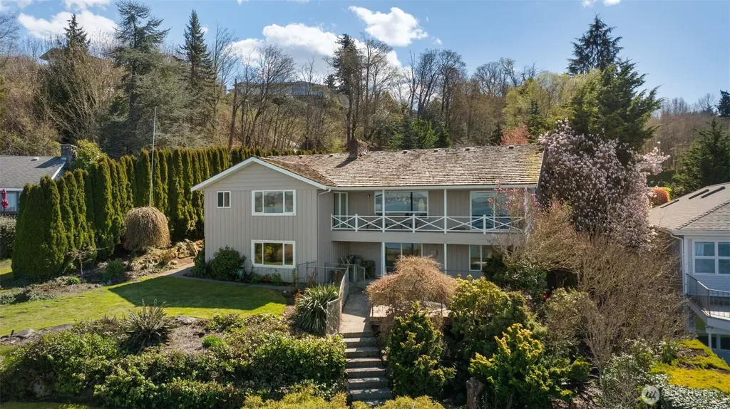 29903 Marine View Dr SW Federal Way WA 98023