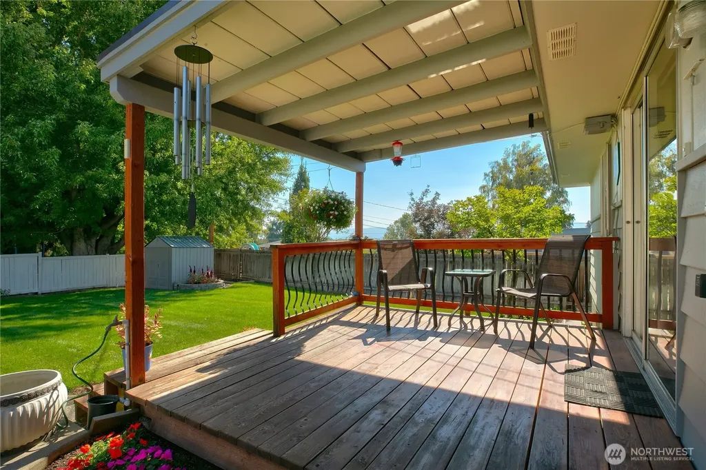 405 N 61st Avenue Yakima WA 98908