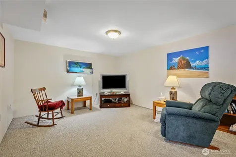 405 N 61st Avenue Yakima WA 98908