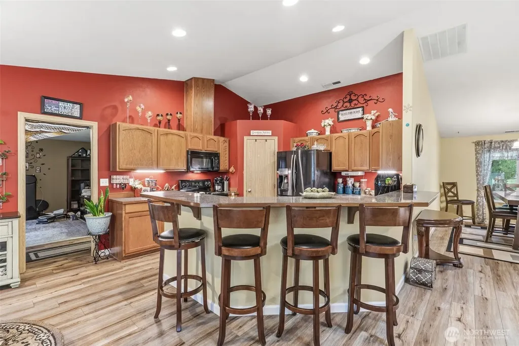 260 Trinity Drive Castle Rock WA 98611