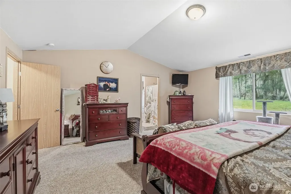 260 Trinity Drive Castle Rock WA 98611