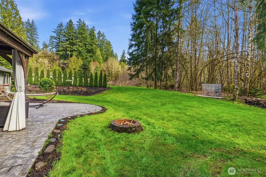 260 Trinity Drive Castle Rock WA 98611