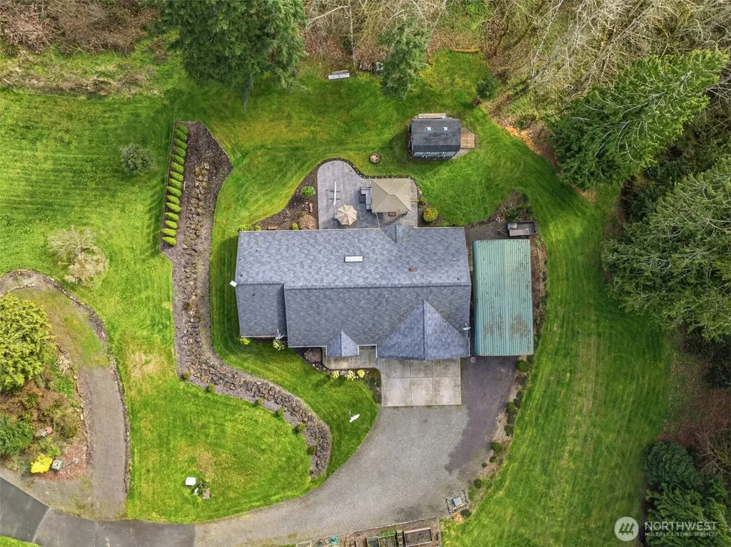 260 Trinity Drive Castle Rock WA 98611