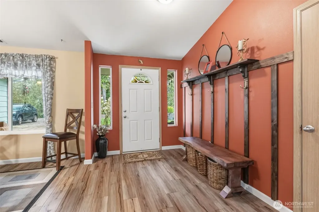 260 Trinity Drive Castle Rock WA 98611
