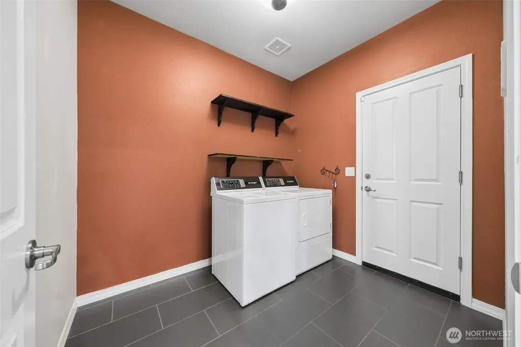 14509 Knoll Park Drive E Bonney Lake WA 98391