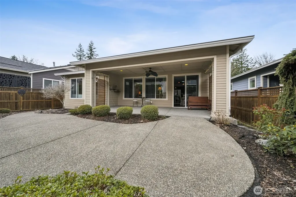 14509 Knoll Park Drive E Bonney Lake WA 98391