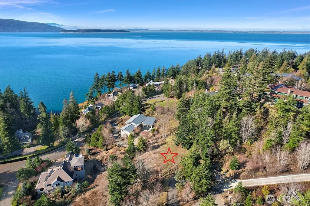 405 Arbutus Place Bellingham WA 98225