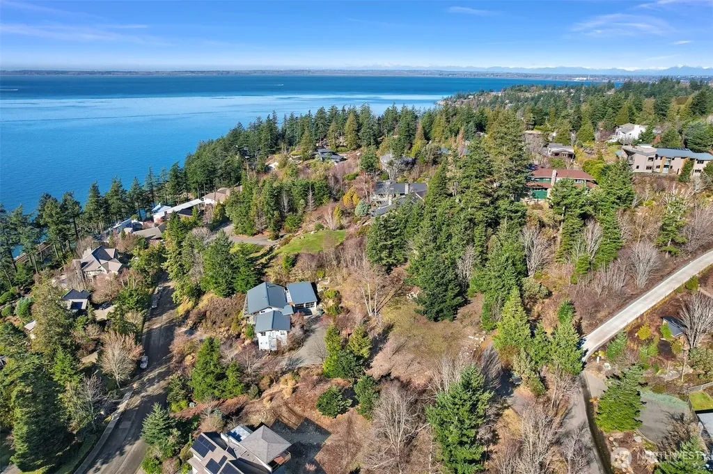 405 Arbutus Place Bellingham WA 98225