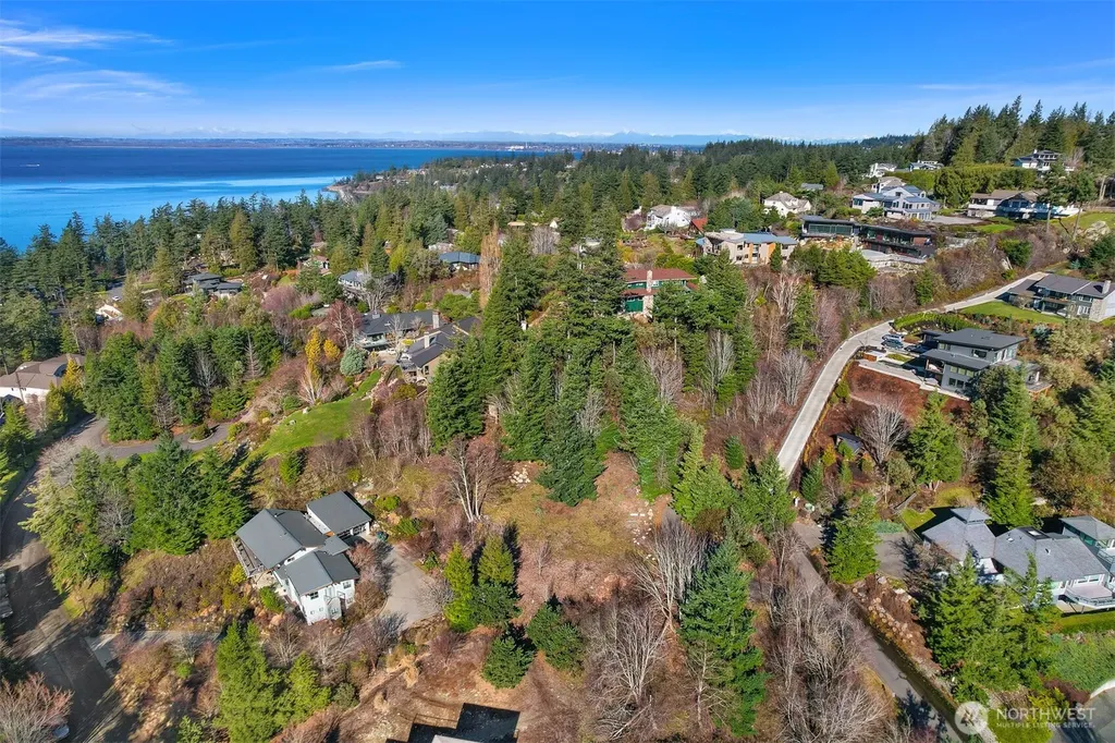 405 Arbutus Place Bellingham WA 98225