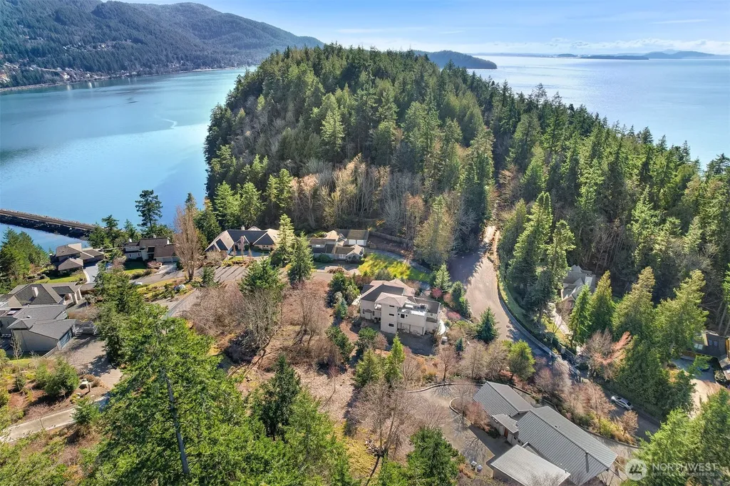 405 Arbutus Place Bellingham WA 98225