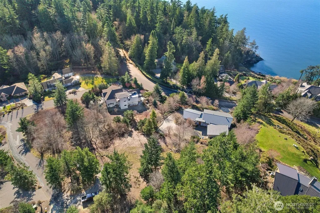 405 Arbutus Place Bellingham WA 98225