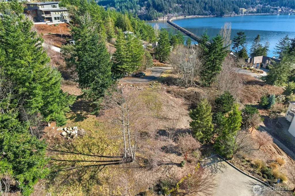 405 Arbutus Place Bellingham WA 98225