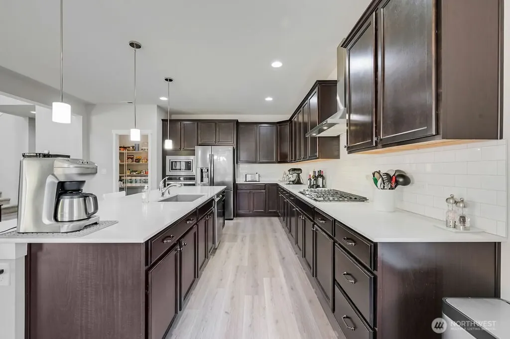 4850 Limerick Drive SW Port Orchard WA 98367